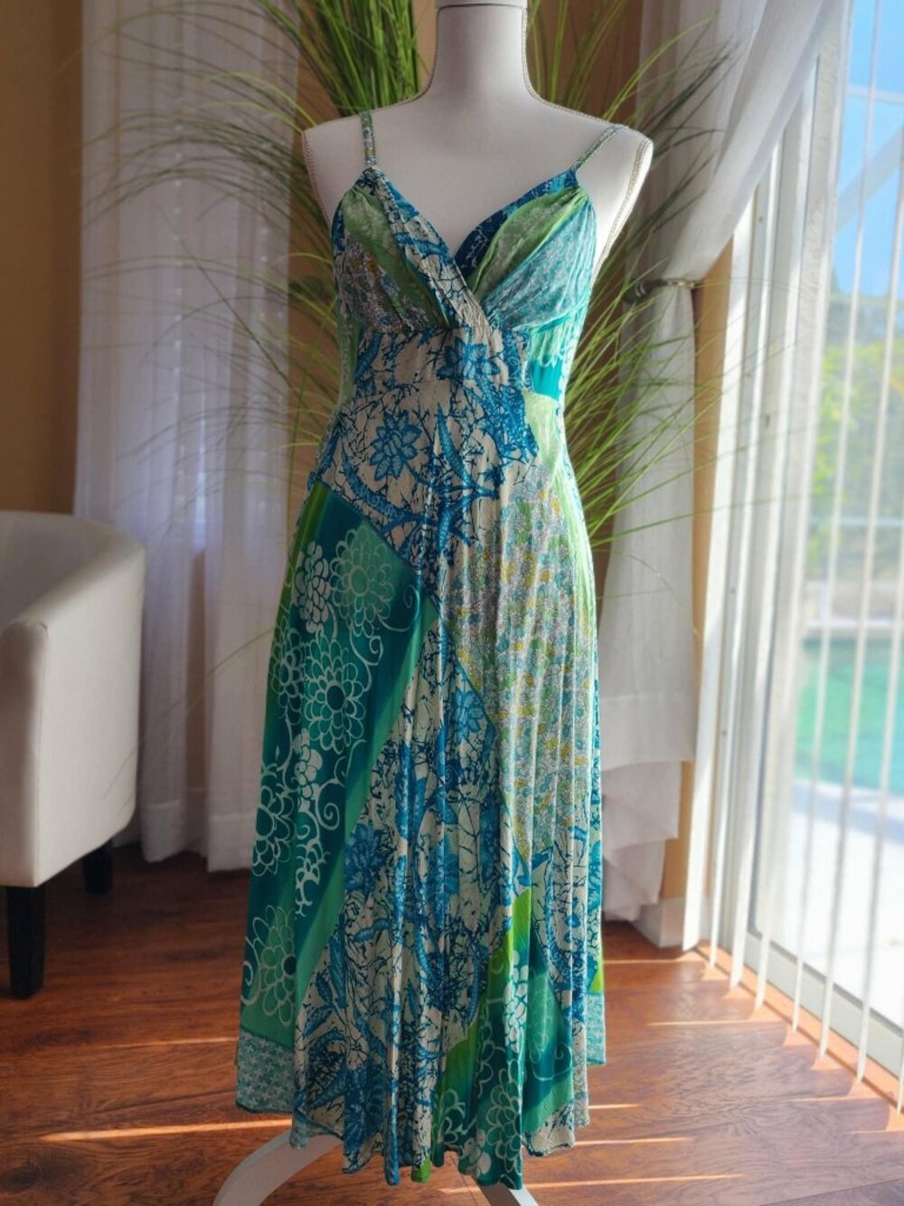 Jams World Tropical Print Midi Dress Small 100% Rayon Adjustable Straps